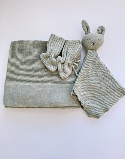 Ultimate Baby Blanket Gift Bundle Set